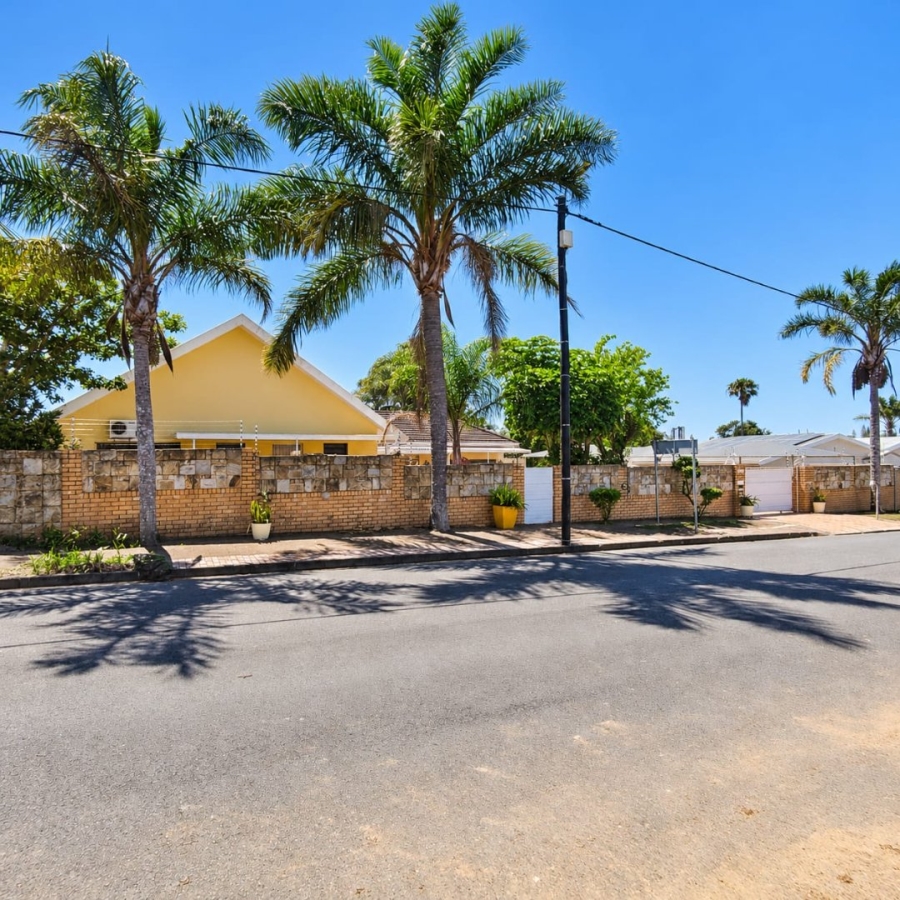 14 Bedroom Property for Sale in Baysville Eastern Cape